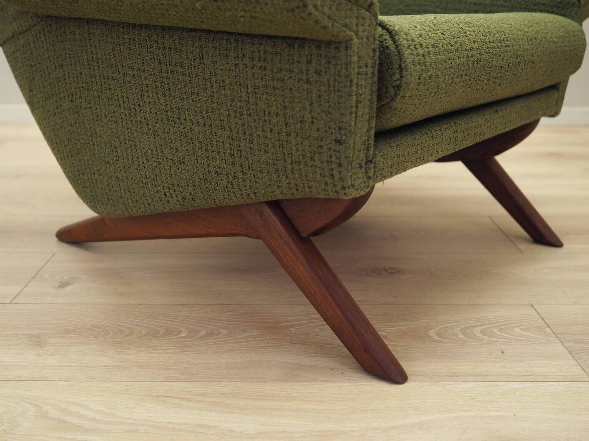 Fauteuil vert, design danois, années 1970, fabrication : Horsens Møbelfabrik
