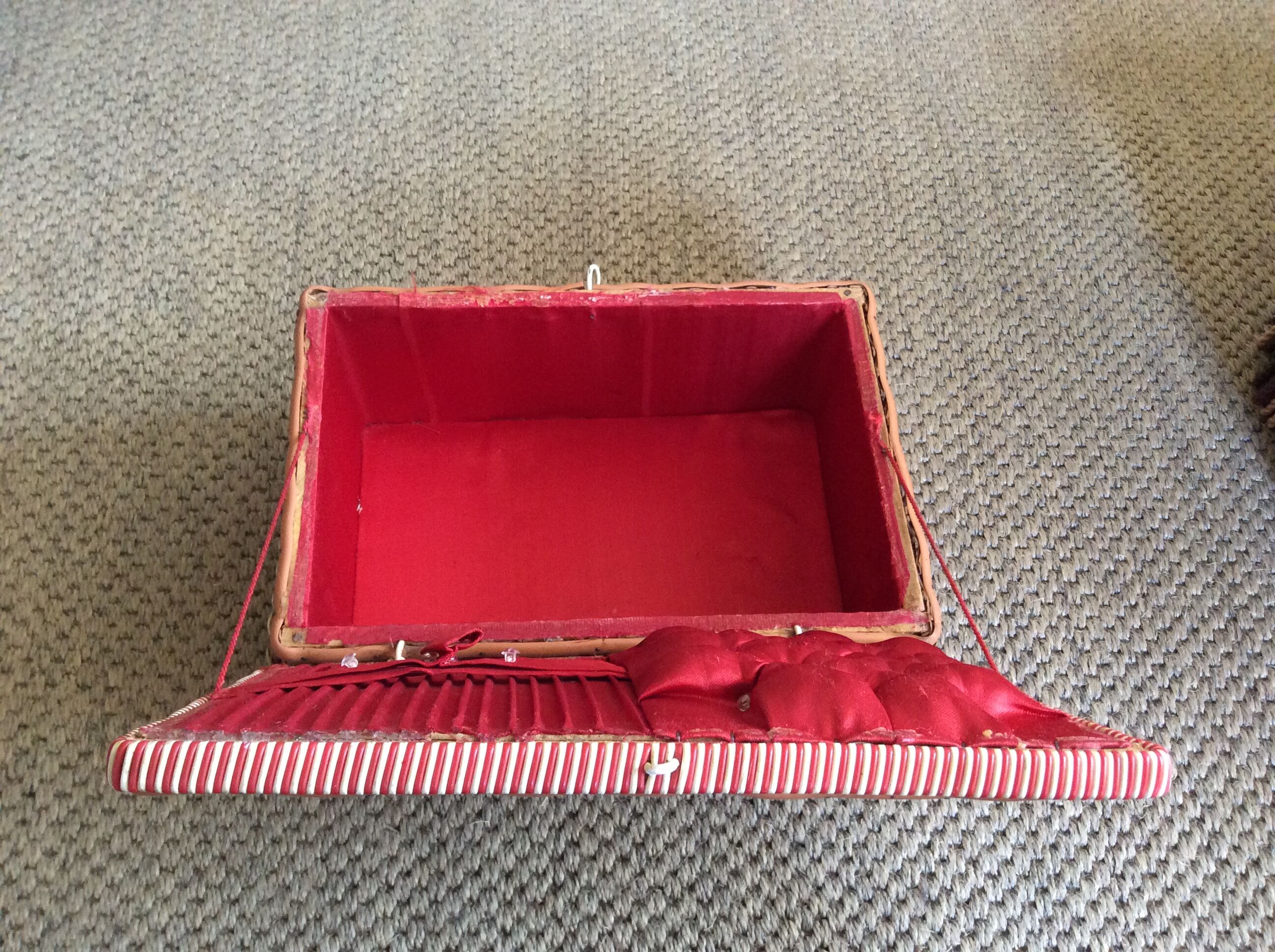 Sewing box