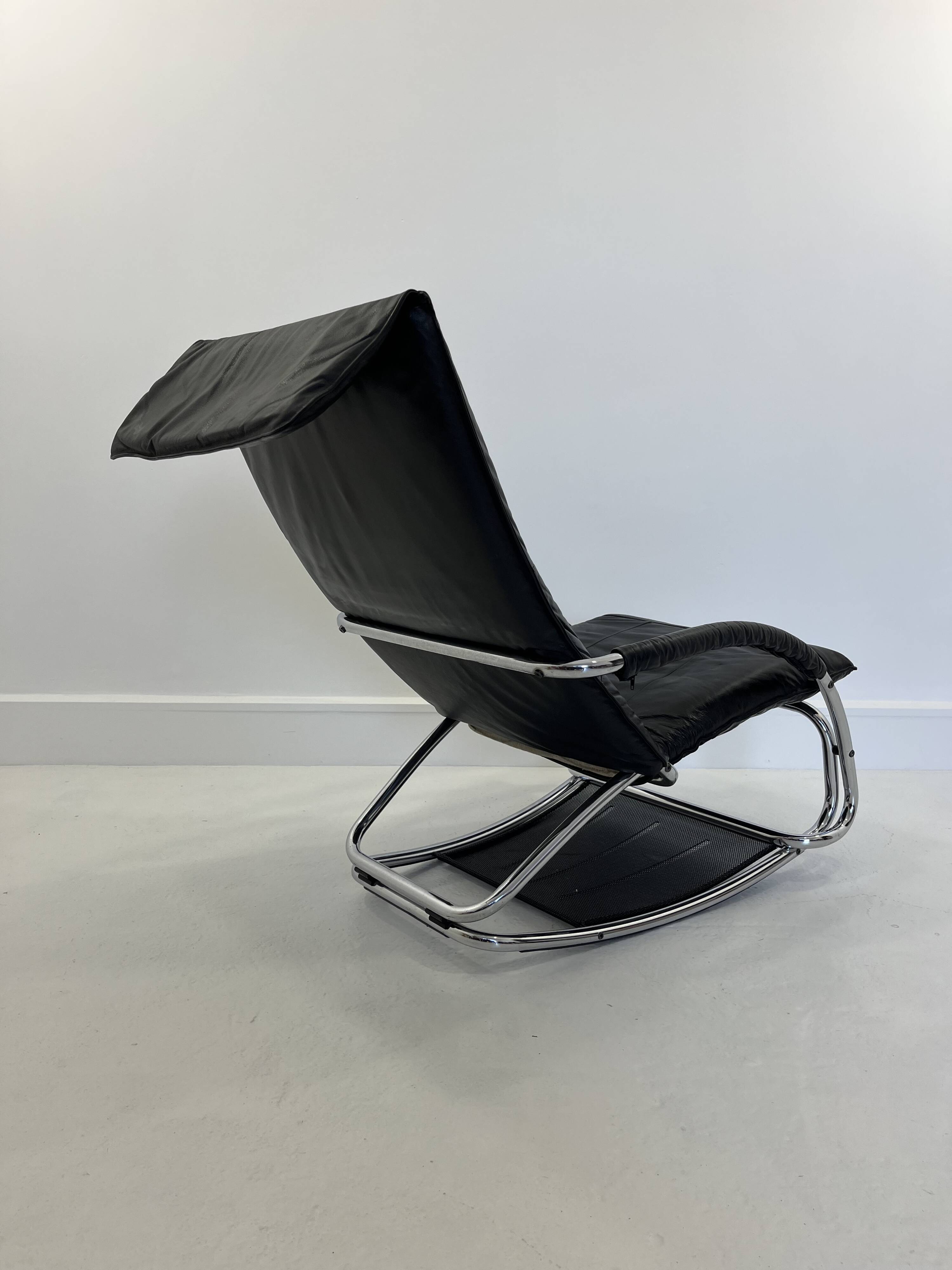 Fauteuil à bascule en cuir par Jochen Hoffman, années 1990