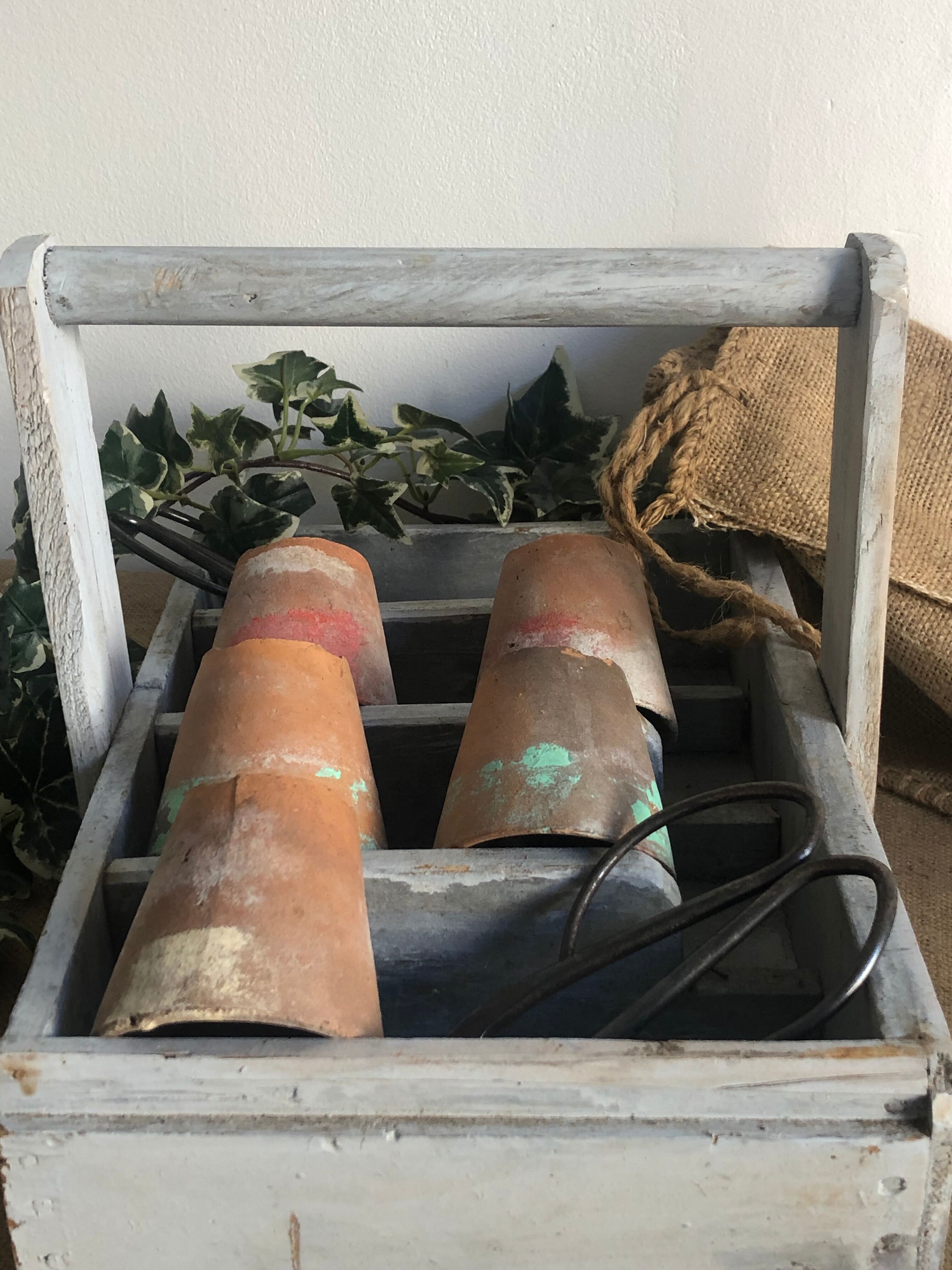 Maid for the workshop or garden