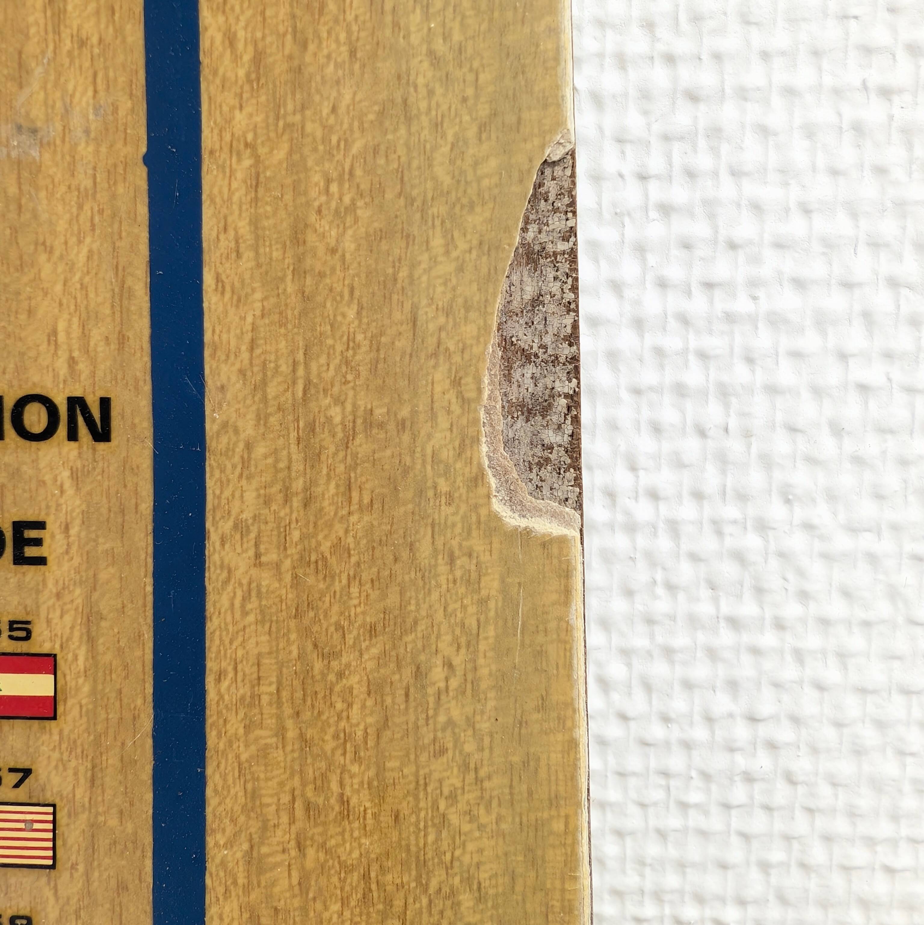 Vintage Reflex water skis