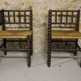 Pair of mulched chairs