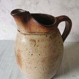 Sandstone pitcher