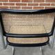 Chaise Cesca B64 avec accoudoirs by Marcel Breuer Design en noir