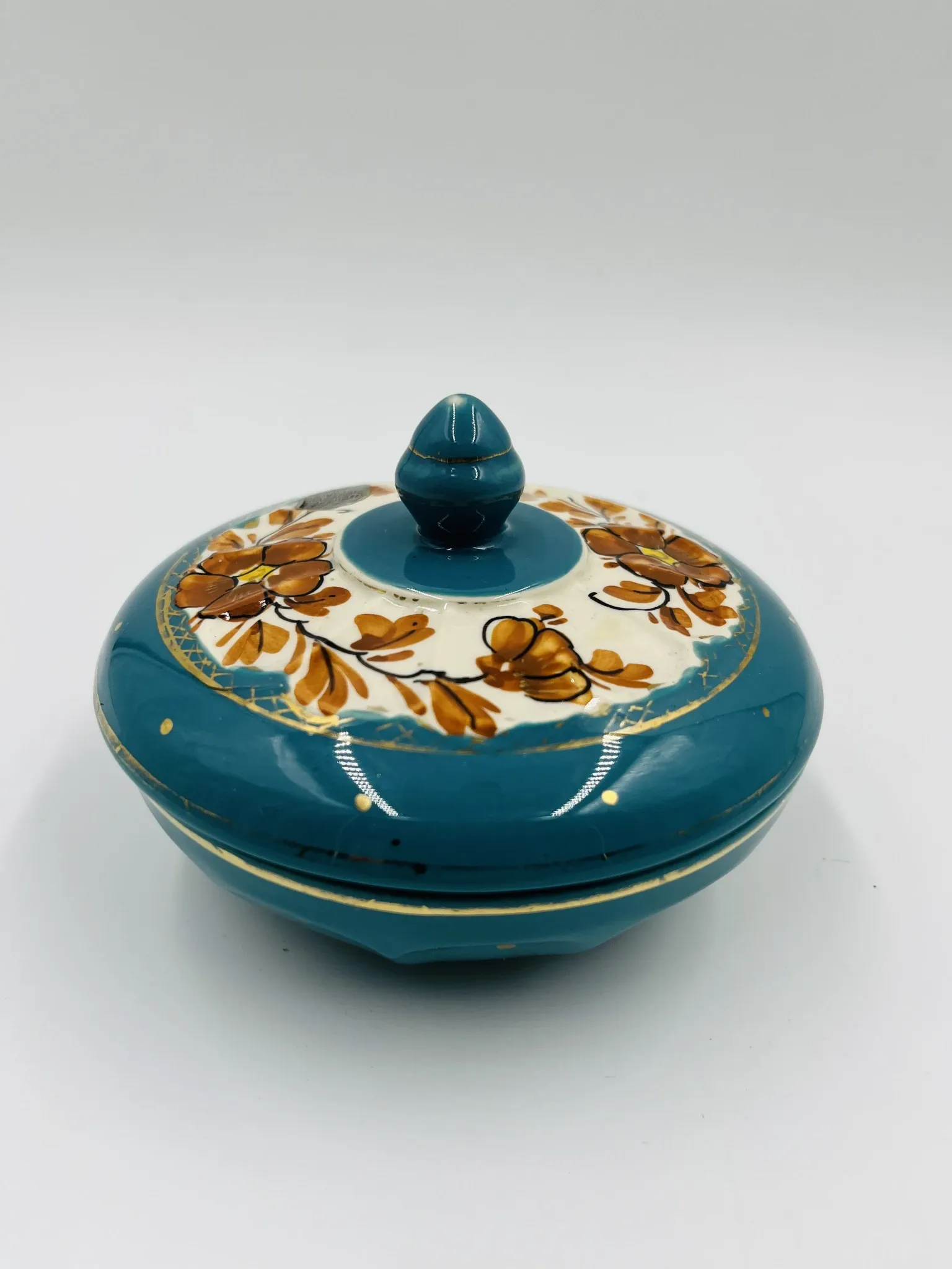 Vintage sweet box Leny by Flora Gouda
