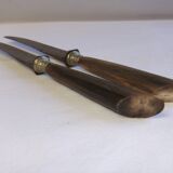 Service de table couteaux ancien lame acier virole corne
