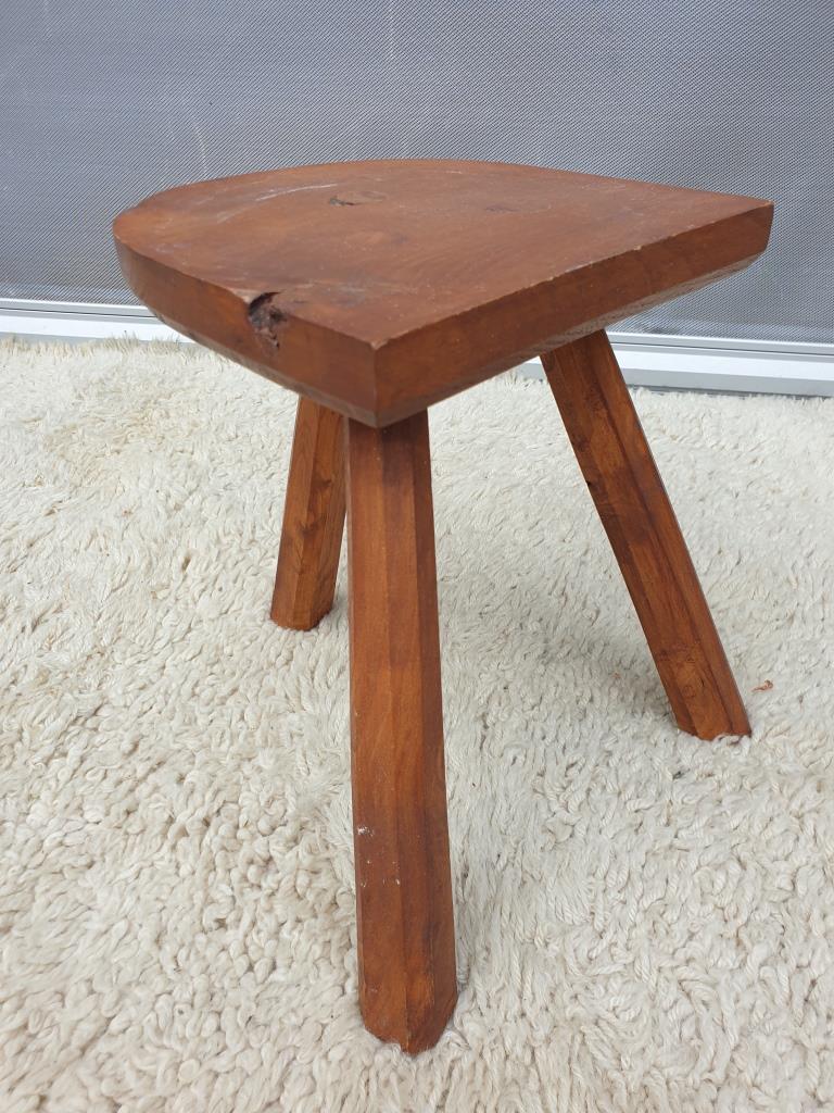 Solid wood tripod milking stool