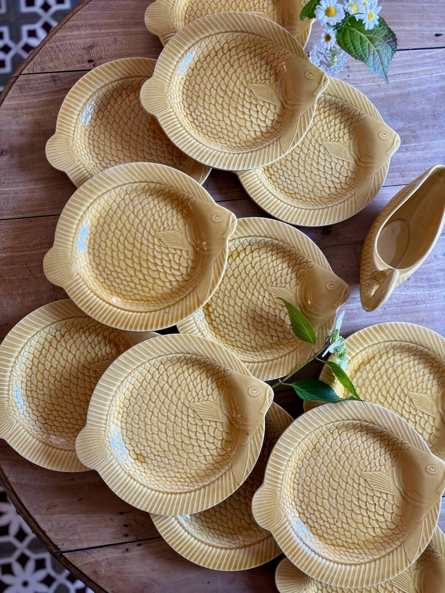 Set of 11 vintage Sarreguemines fish plates and sauceboat