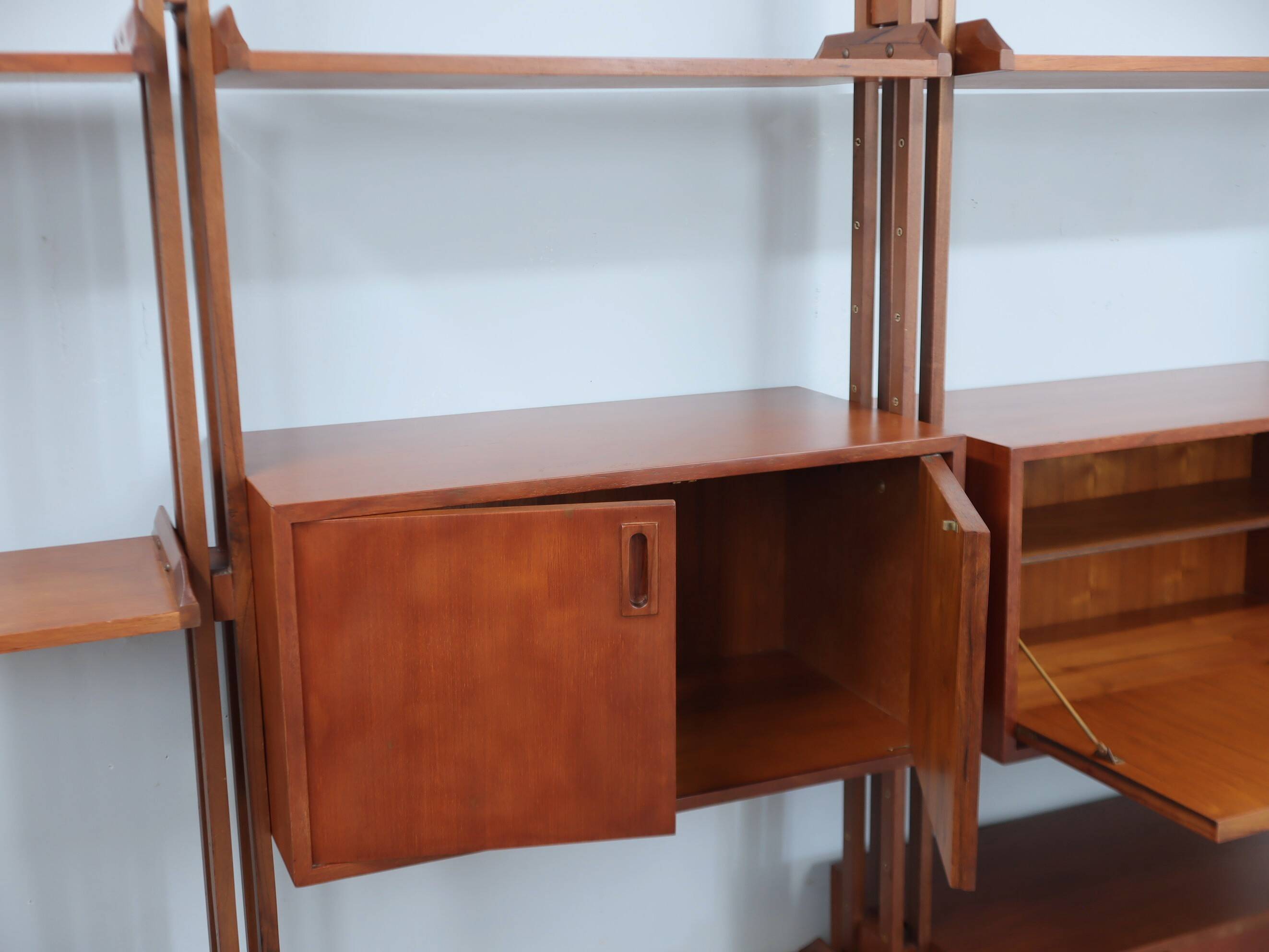 Mid century Italian design teak bookcase 1950s