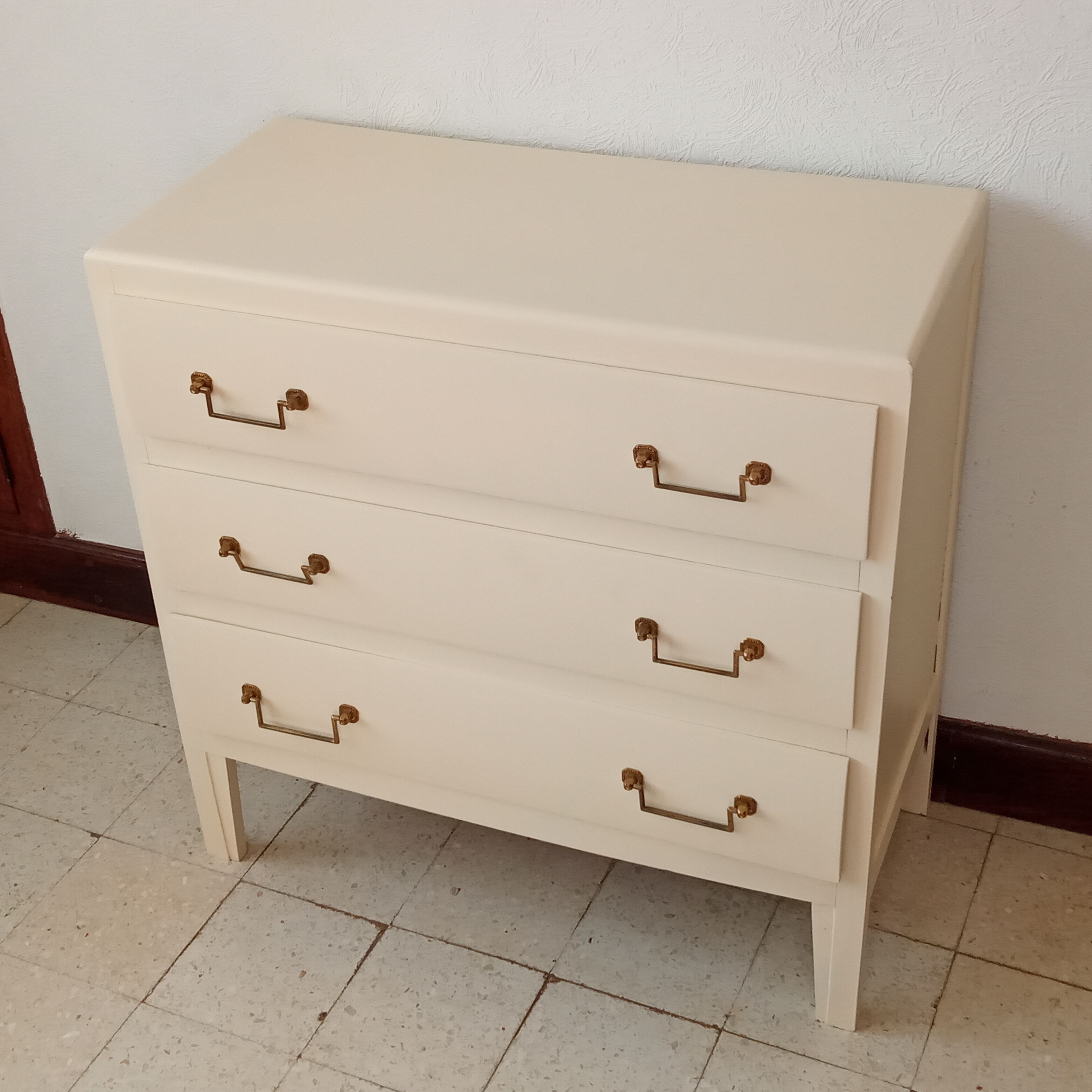 60s chest of drawers