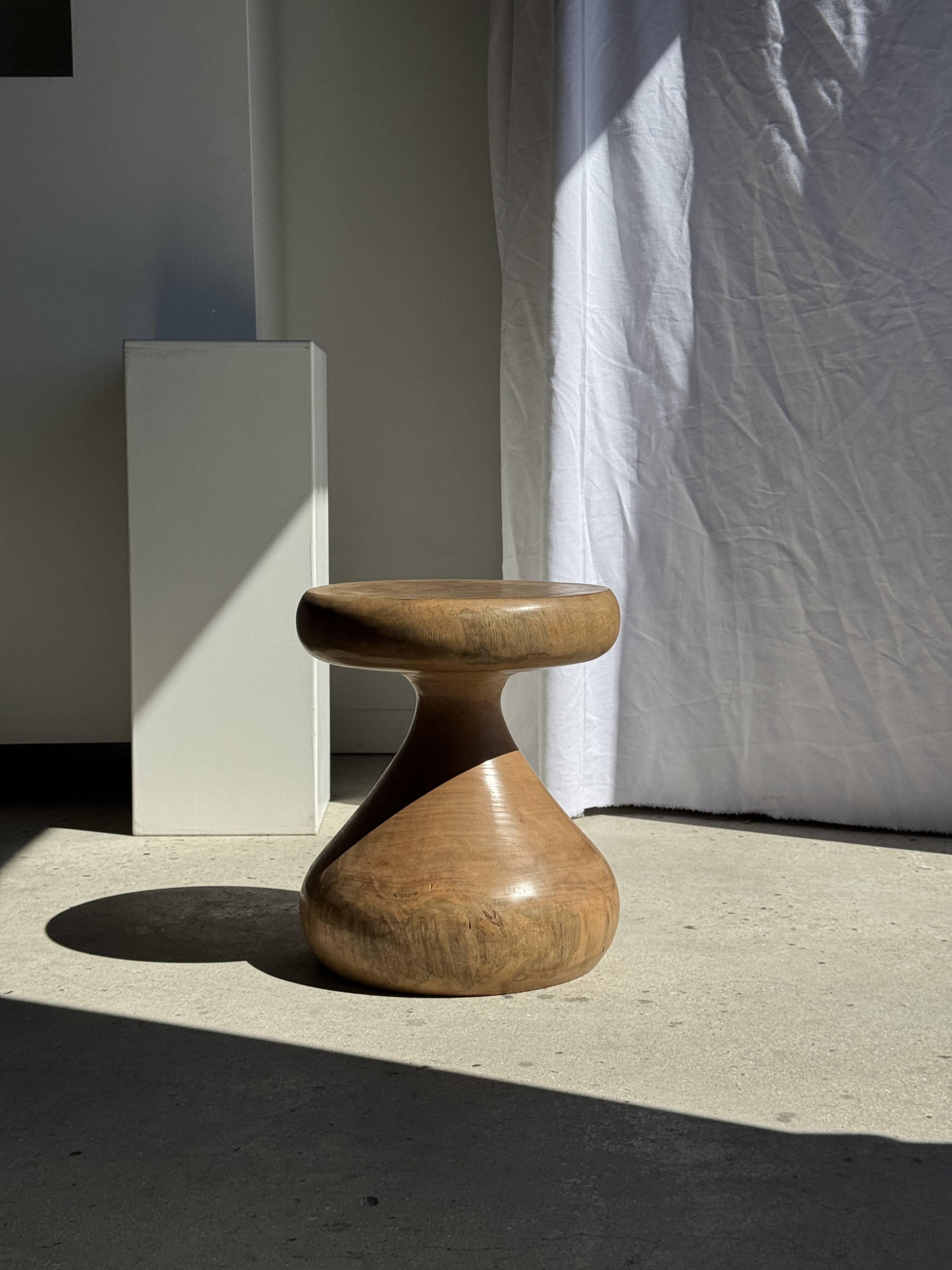 Pawn Natural - Stool, side table, end table in solid mango wood