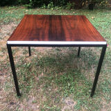 Table basse carré métal noir et plateau palissandre vers 1960