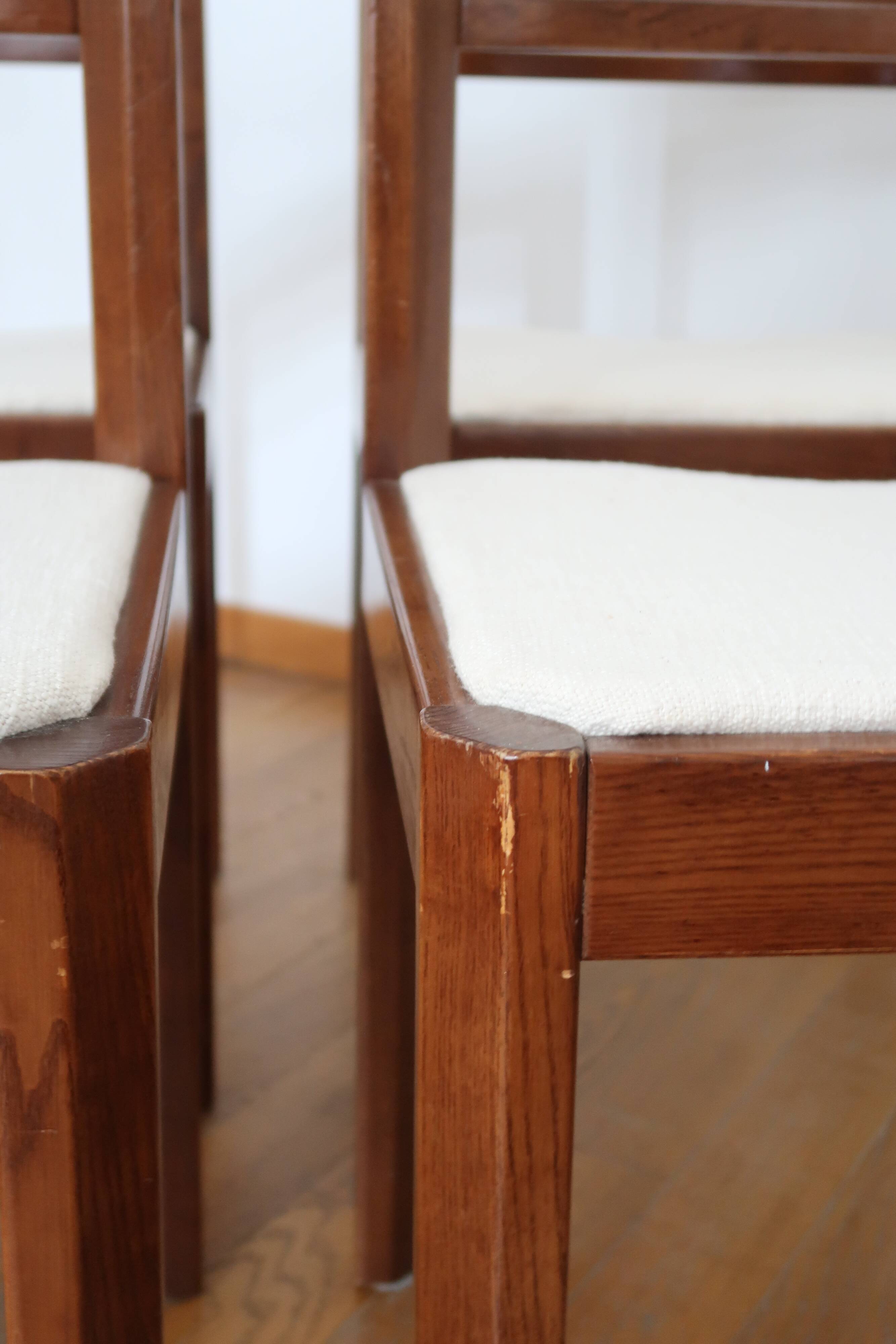 4 modernist cream chairs