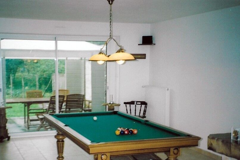 Billiard chandelier