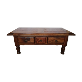 Oak wood coffee table