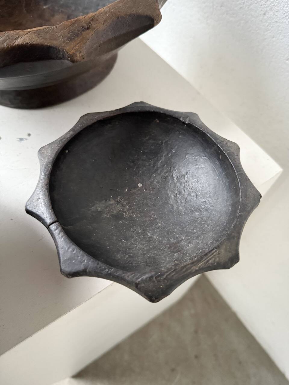 Brutalist wooden dishes, Savoyard popular art.