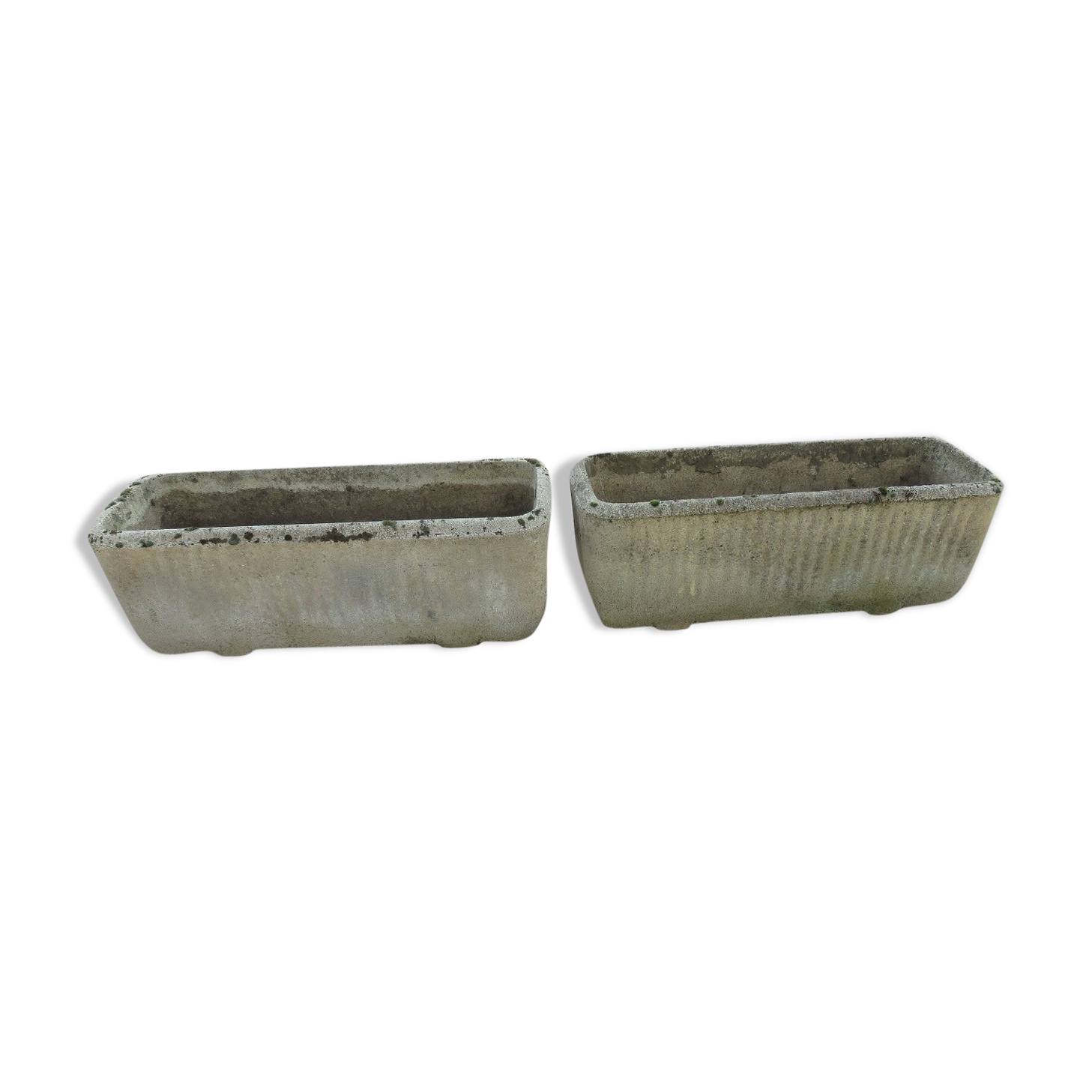 Pair of planter in stone restored