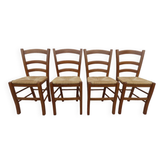 4 solid wood straw chairs – Excellent condition