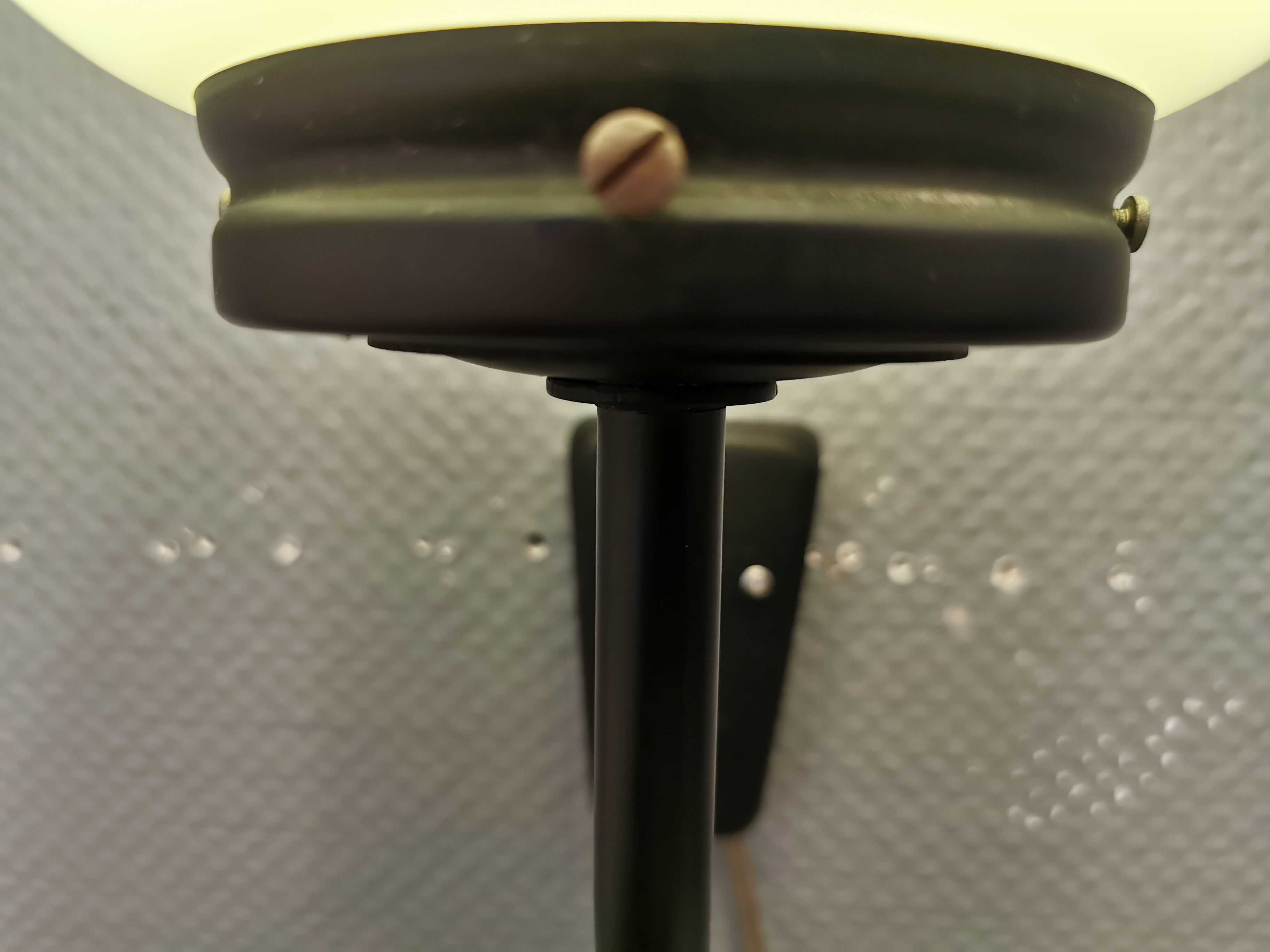 Wall light, made in black metal frame with olive green glass shade