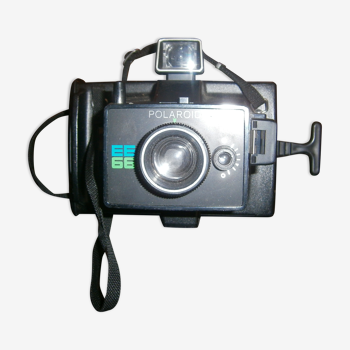 Polaroid ee 66 snapshots vintage camera