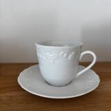 5 cups, 4 saucers and a creamer in Philippe Deshoulières porcelain