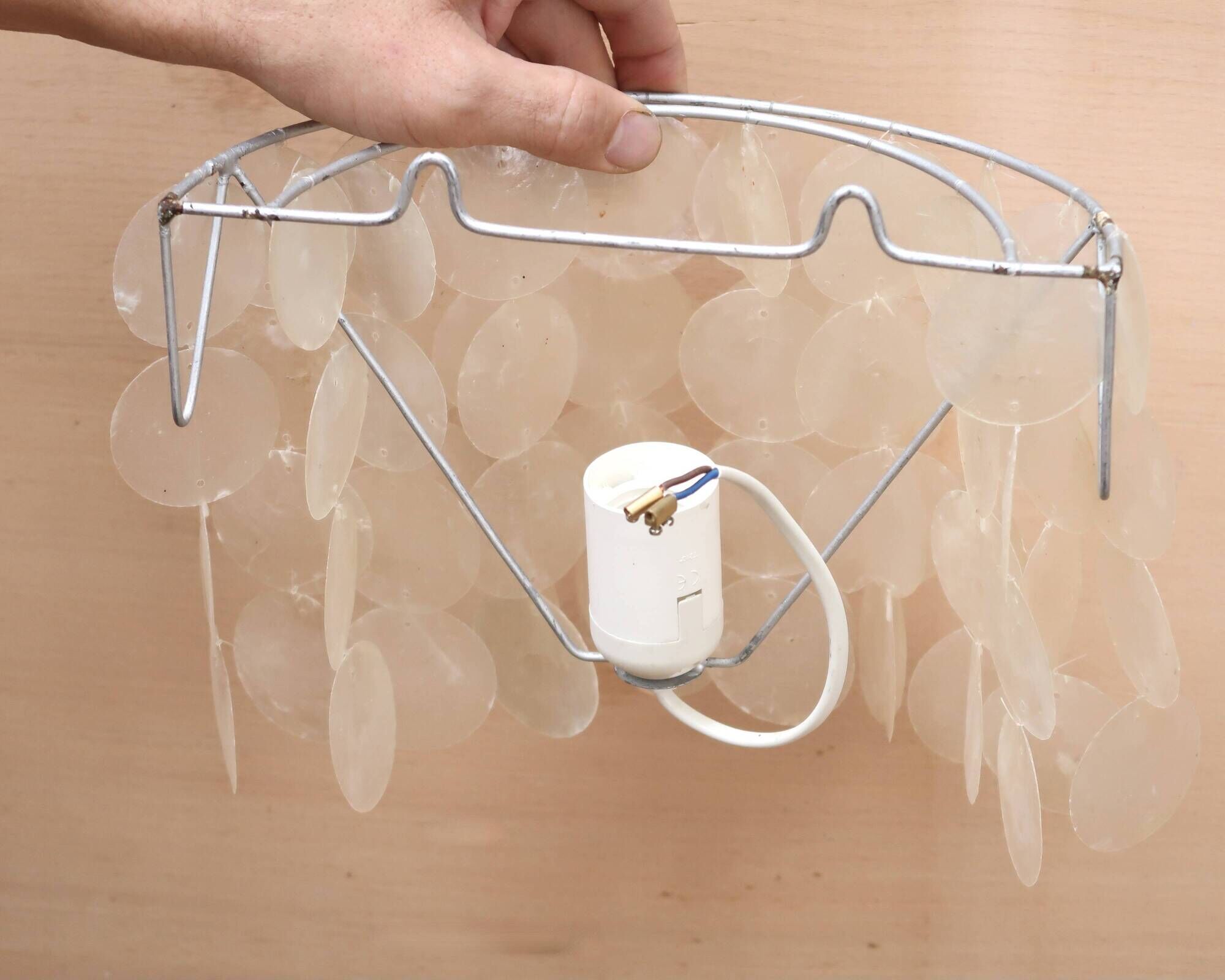 Pairs of Arditi wall lights in mother-of-pearl pastilles, 1980s
