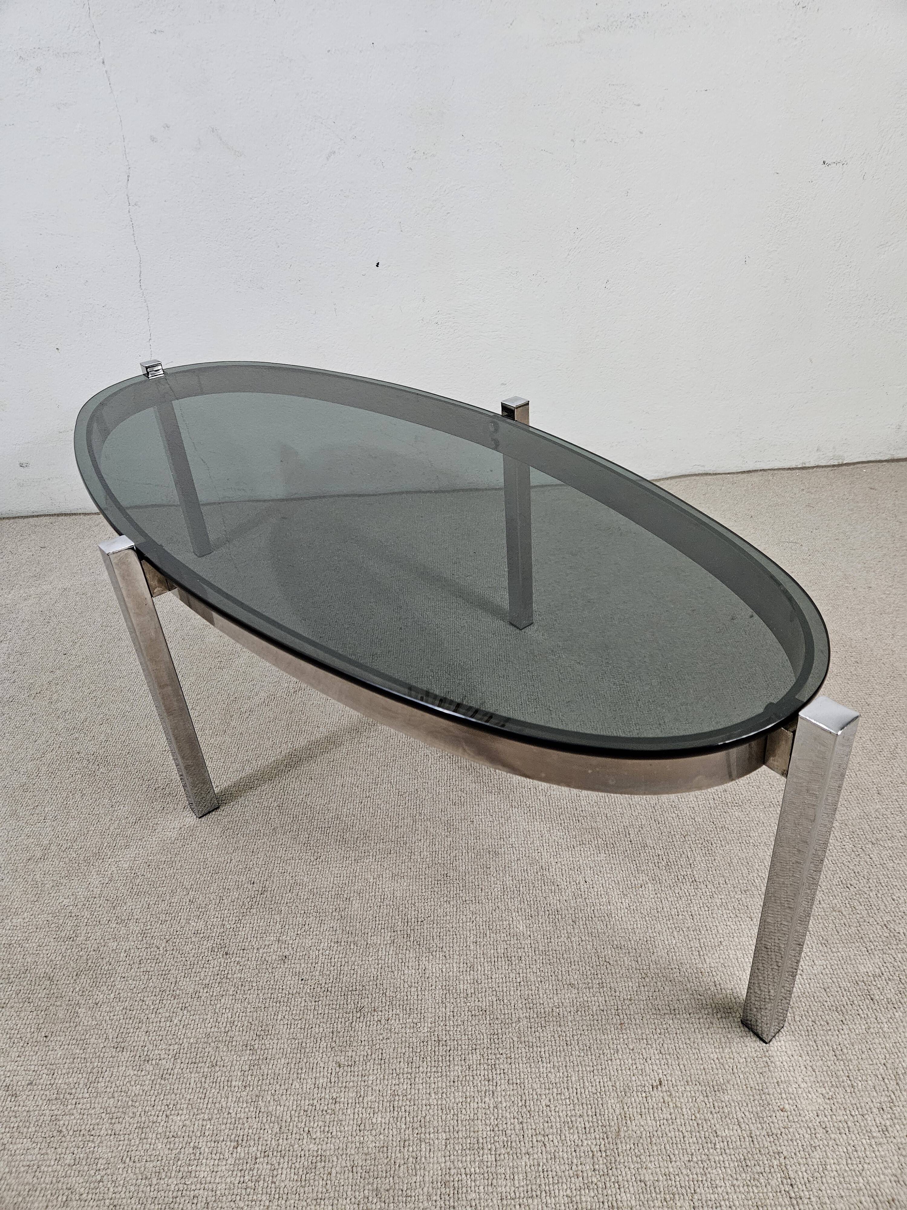 Table basse vintage ovale - Design 70