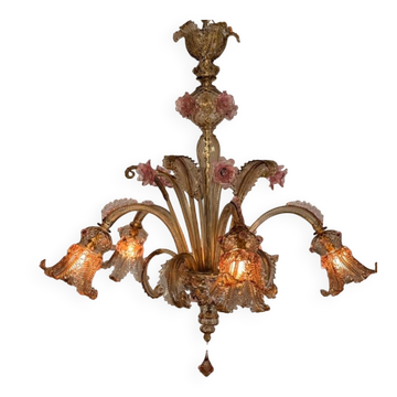 Venetian chandelier in gilded and pink Murano glass, 5 light arms, circa 1930.