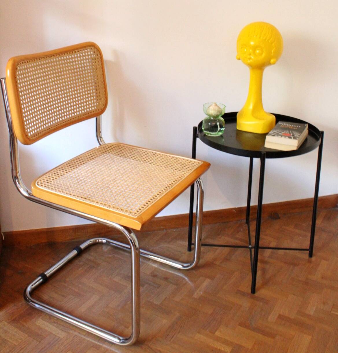 Chair in the B32 style, light wood and cane