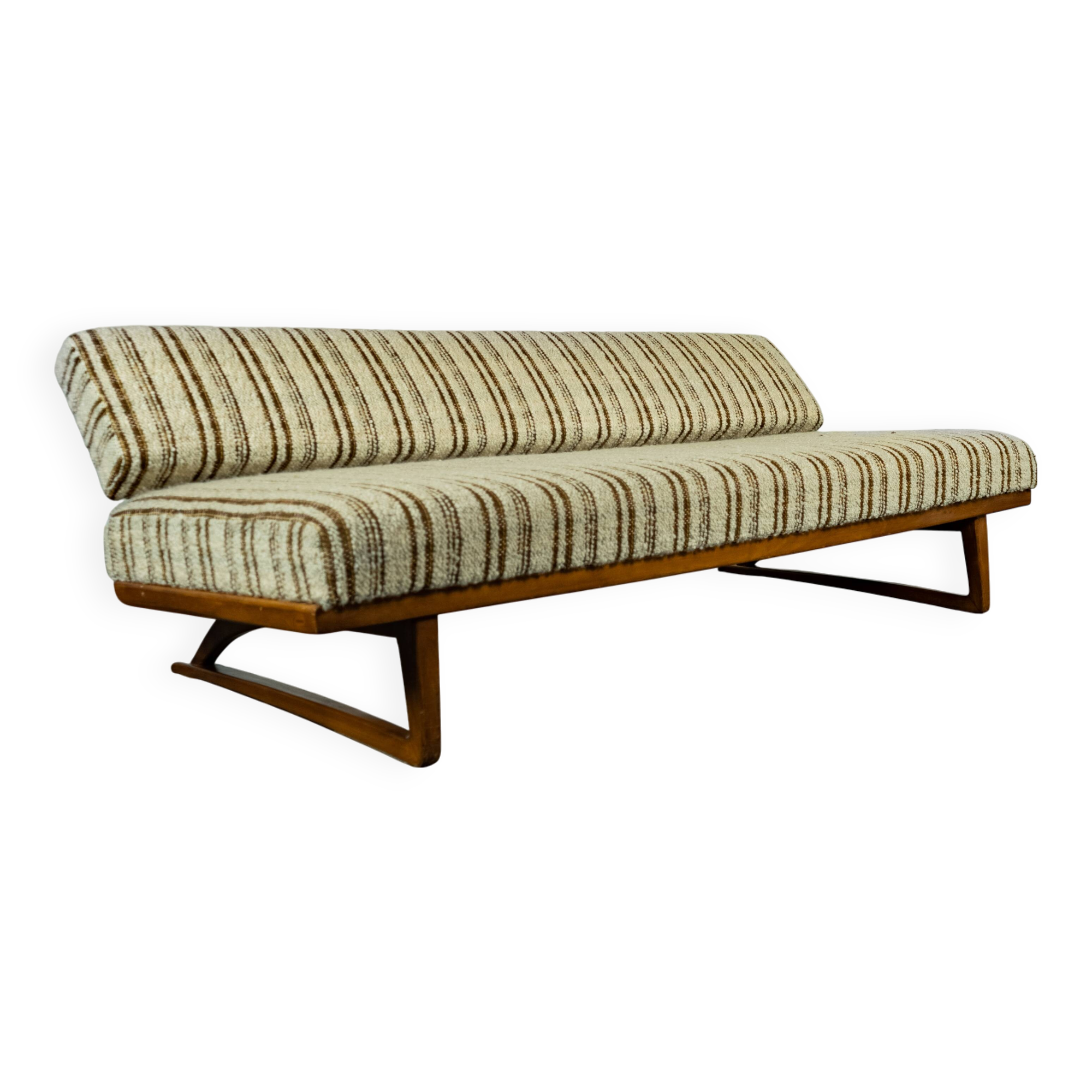 Modernist teak daybed sofa, 1950