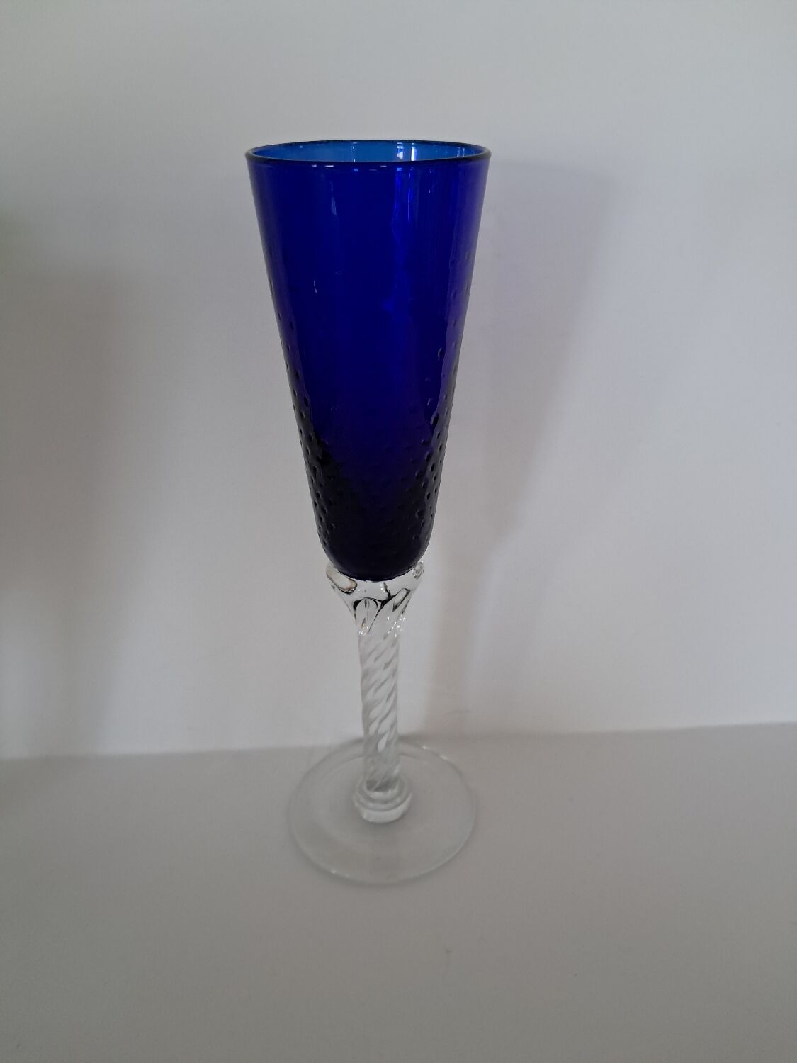 5 Murano champagne flutes