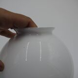 White glass globe ø15cm
