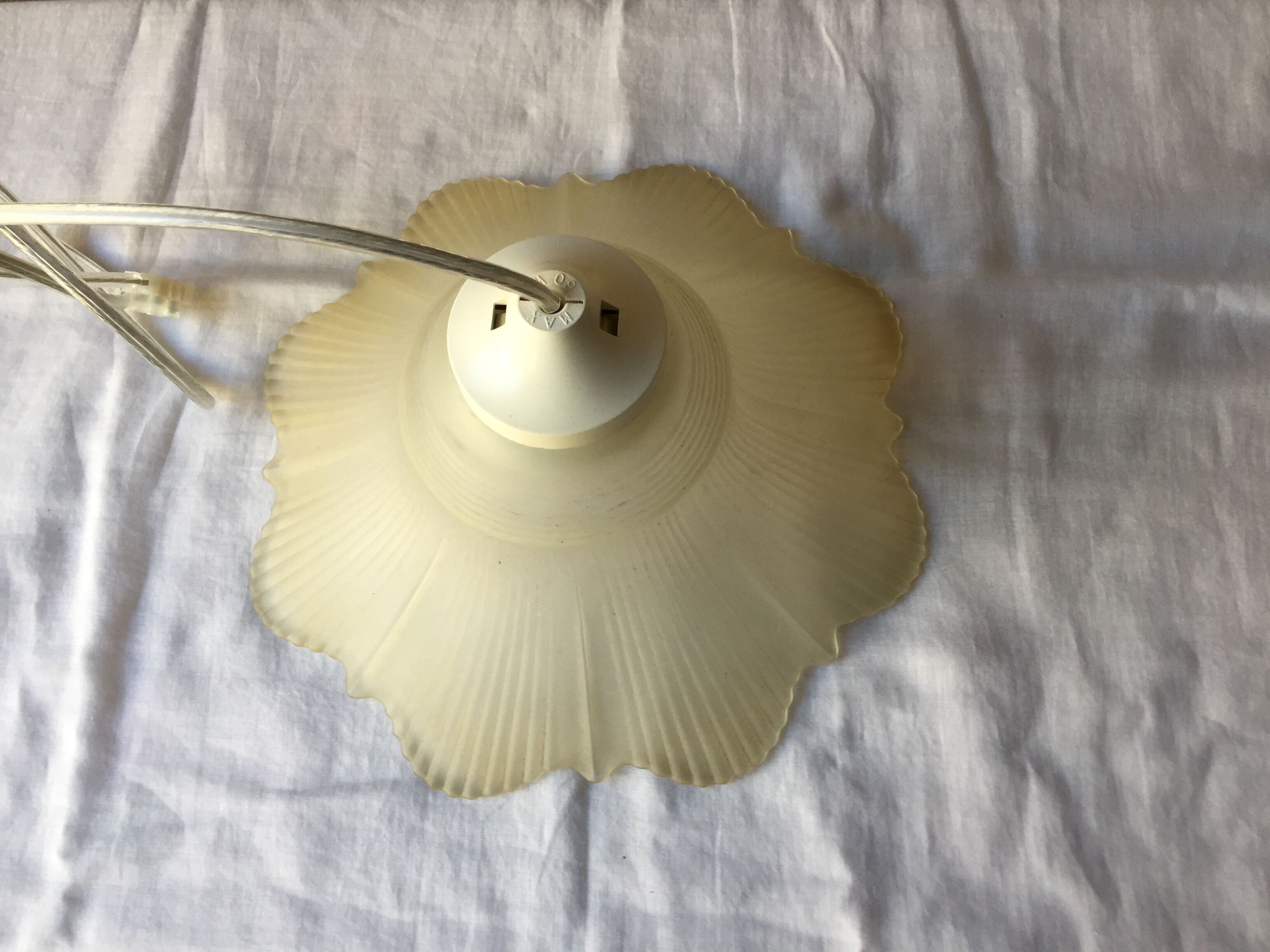 Old tulip hanging lamp