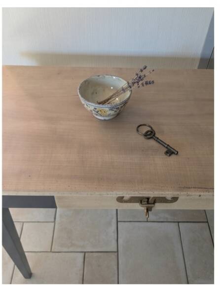 Vintage entry console