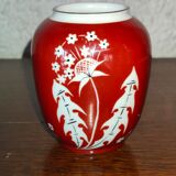 Vase spechtsbrunn handgemalt in German porcelain with floral decoration