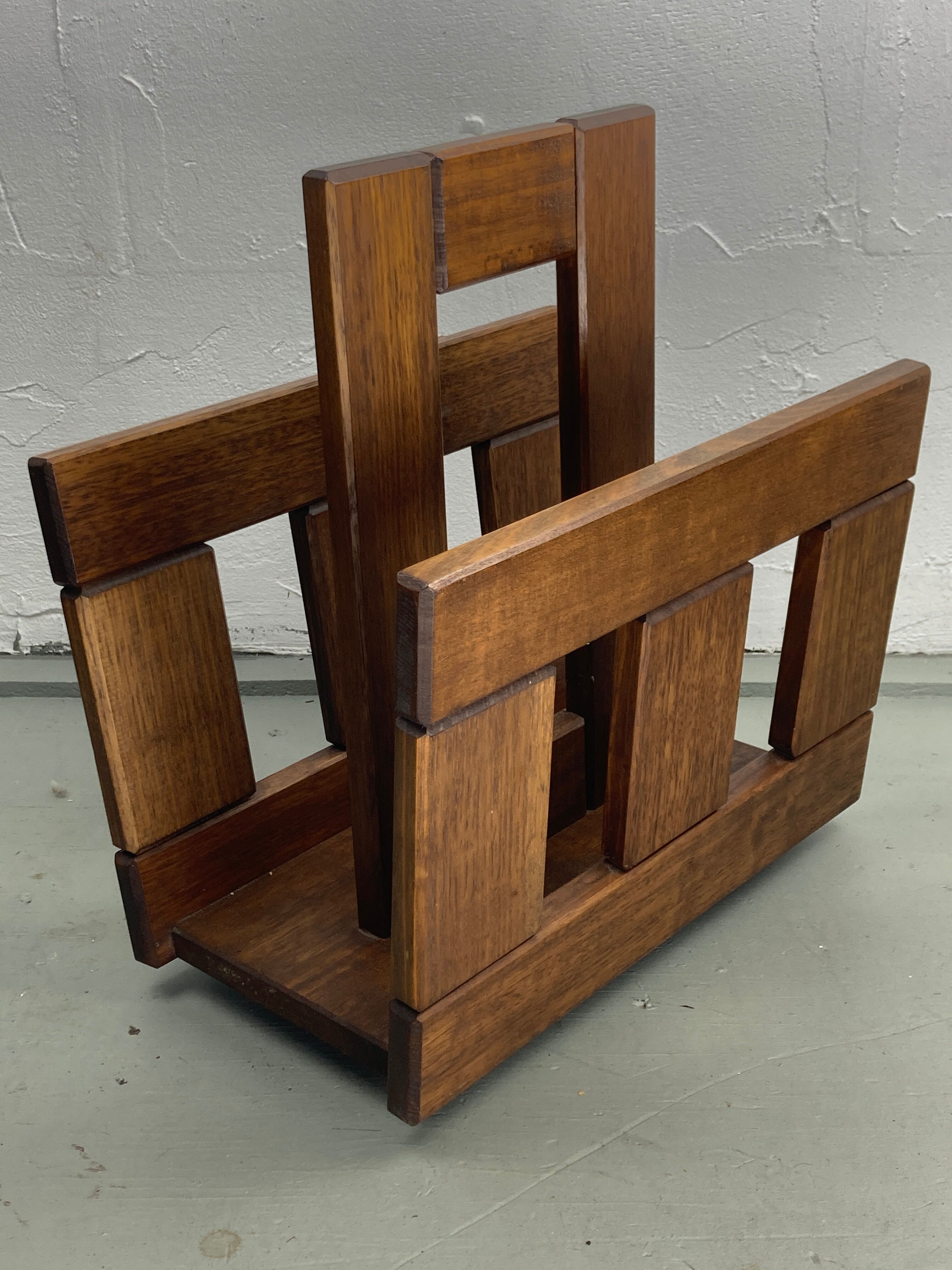 Midcentury brutalist oak magazine rack or holder, Dutch ca 1960s