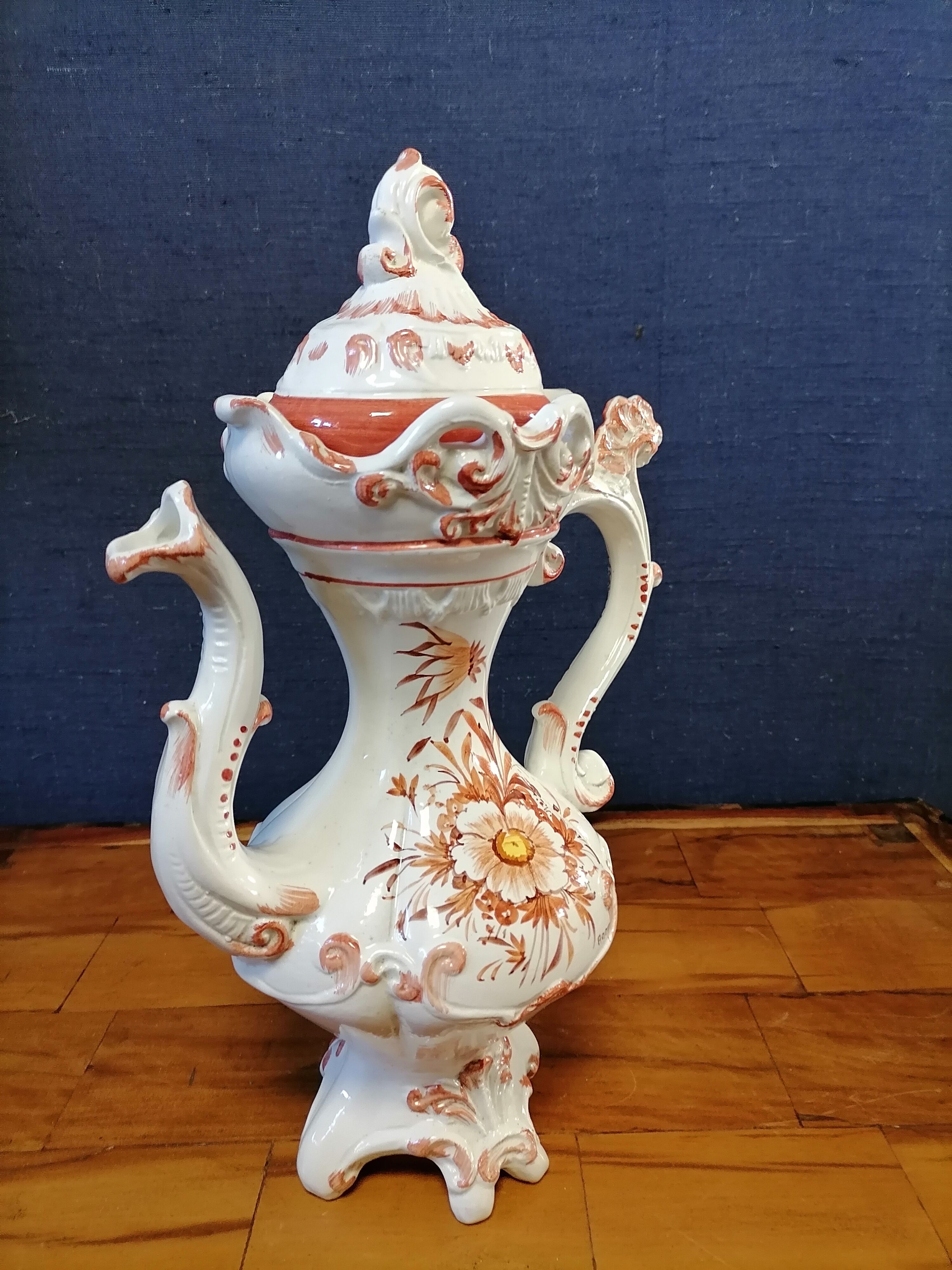 Aiguiere faïence italienne