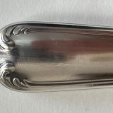 12 silver-plated metal knives