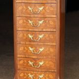 Splendid little wooden veneered week planner. Work from the Faubourg.