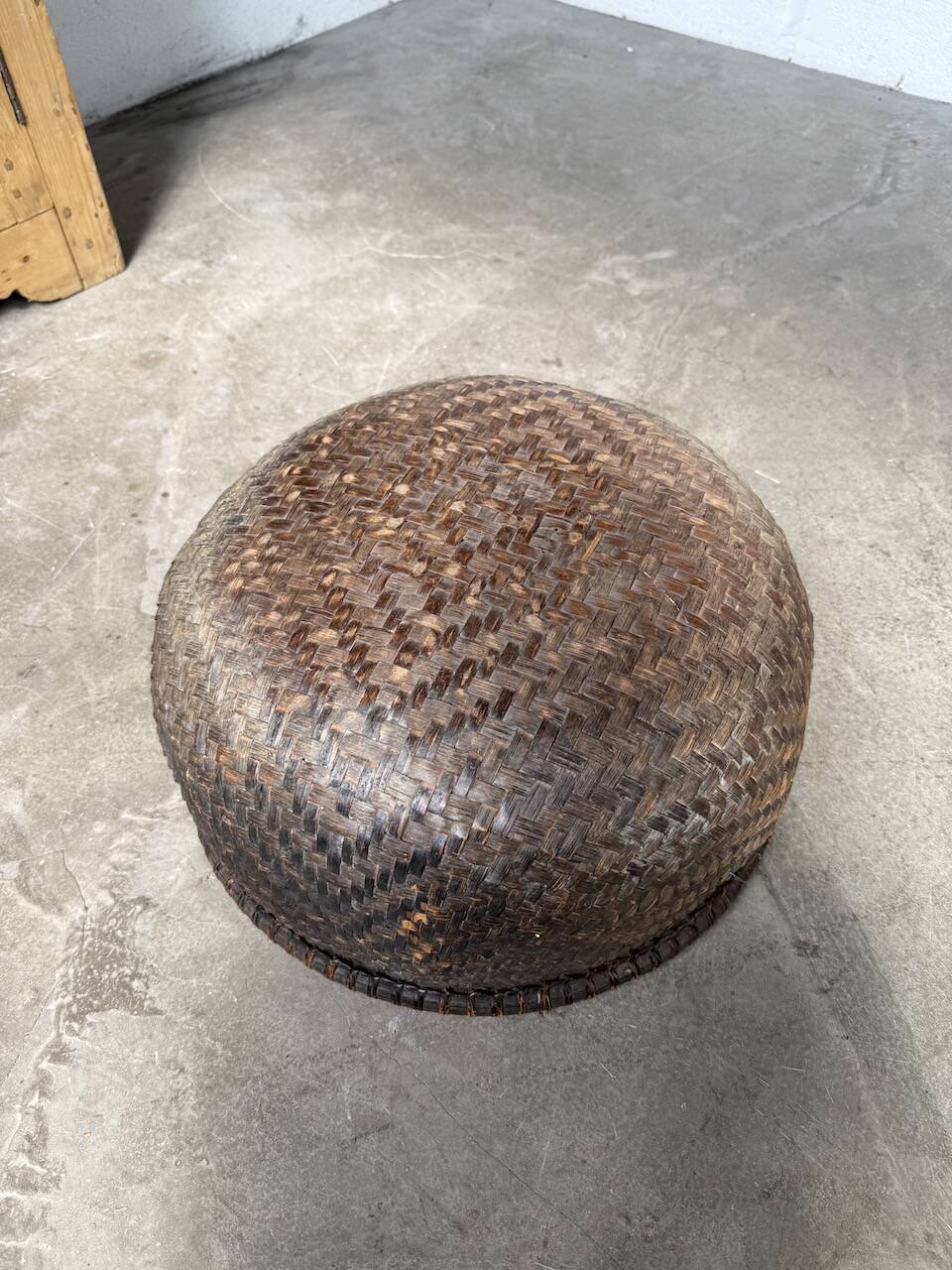 Vietnamese tea basket, mid-20th century