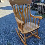 Rocking chair in solid oak