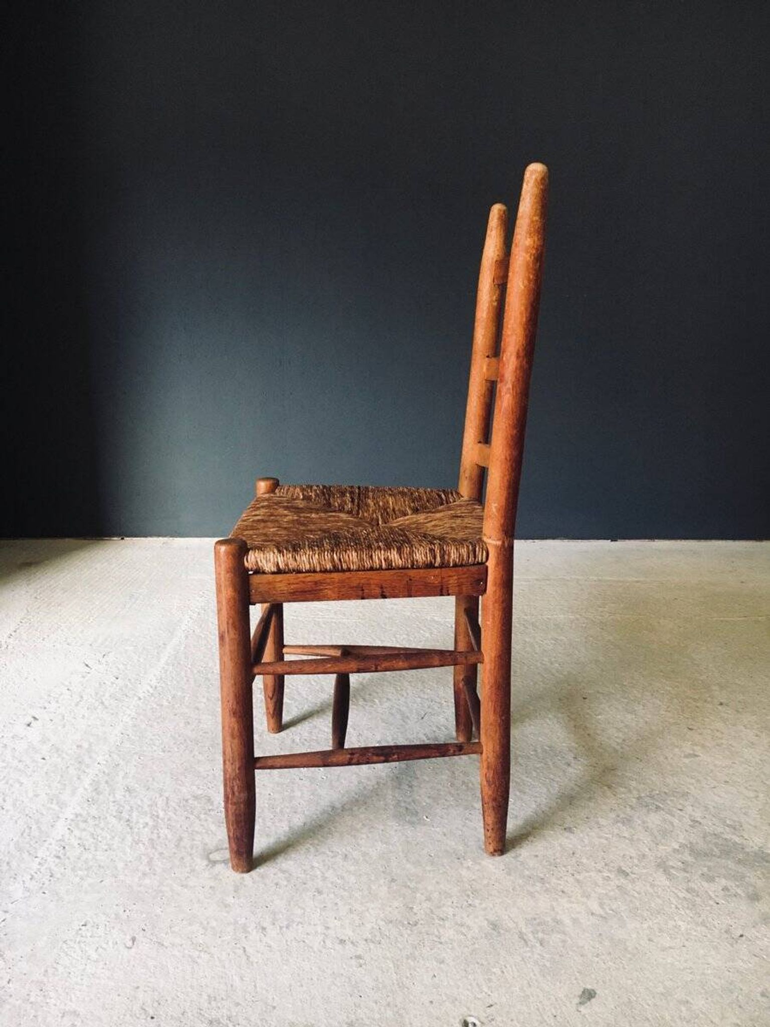 Low rustic ladder back dining chairs in oak and rush, Belgium, 1950s, set of 6.