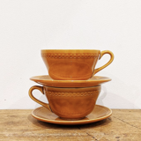 2 cups and saucers vintage '70 honey color