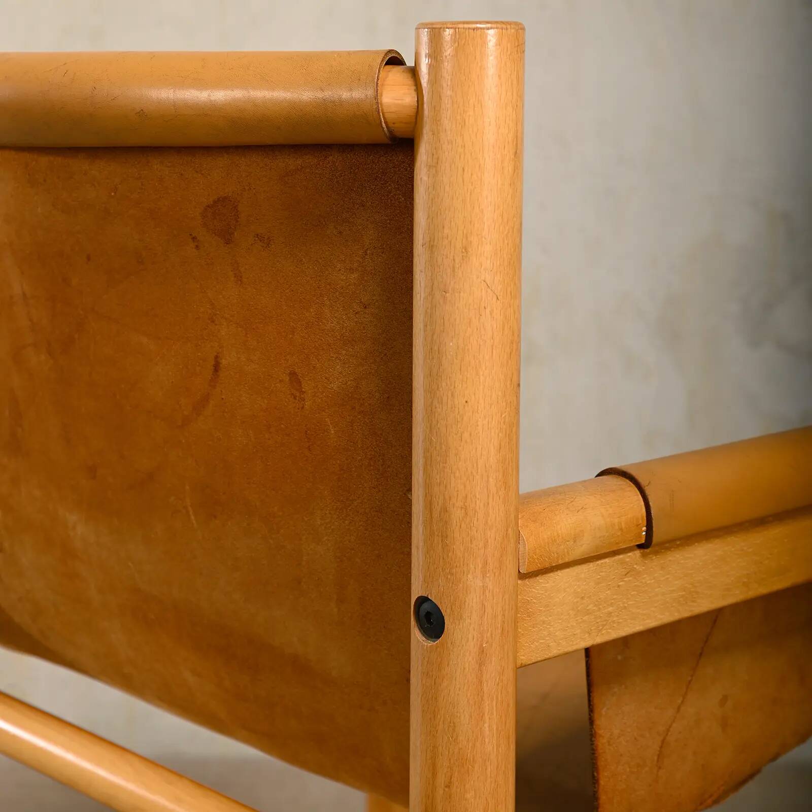 Armchair Wood and cognac colored Saddle Leather, Ibisco Italy 1970s