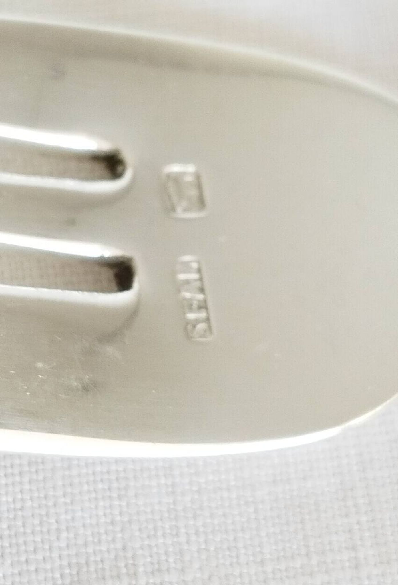 Fourchettes à huîtres ou à dessert , argent sfam
