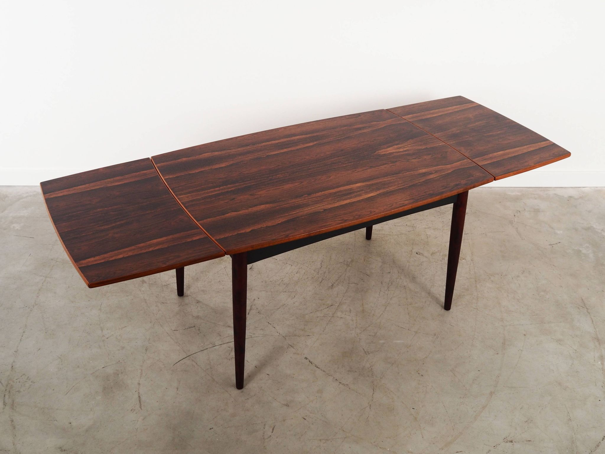 Rosewood table, Danish design, 1970s, production: Denmark