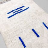 Beni Ouarain Berber rug with Majorelle blue patterns, 2.50x1.65m