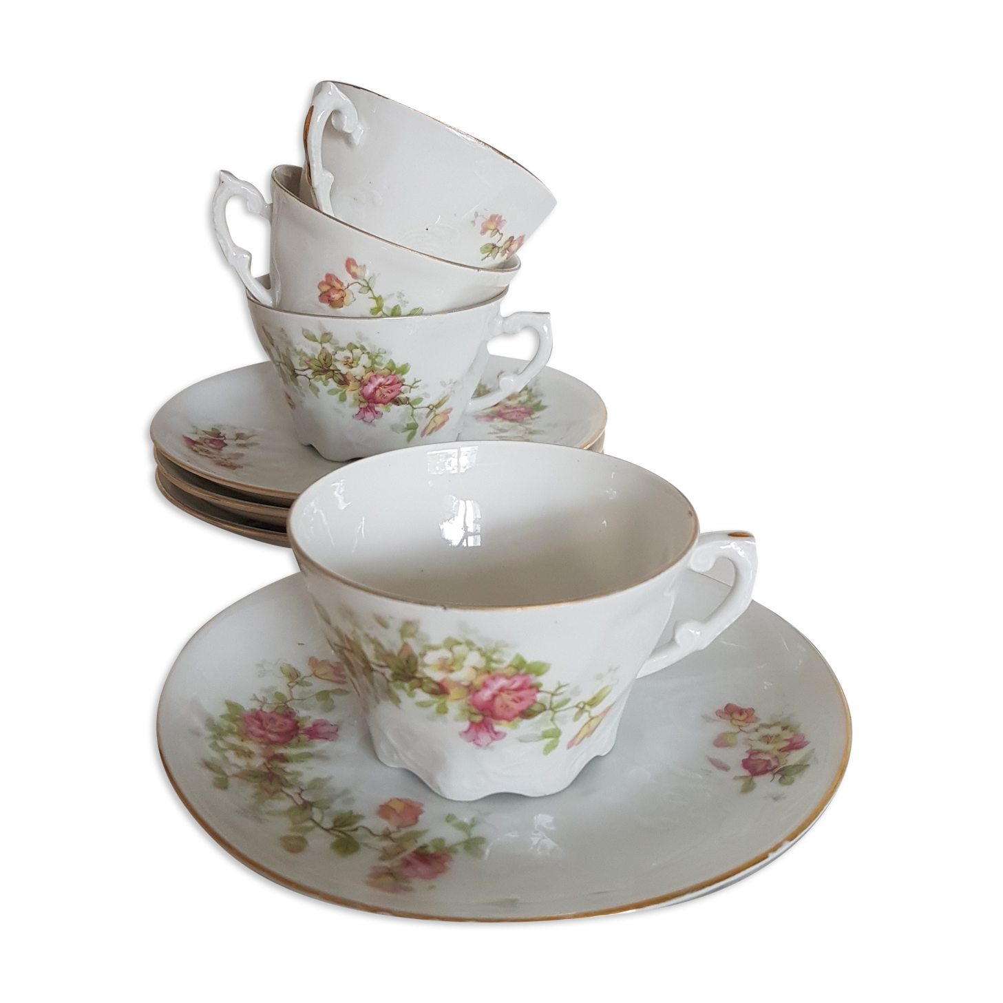 Tea service 4 cups of fine porcelain