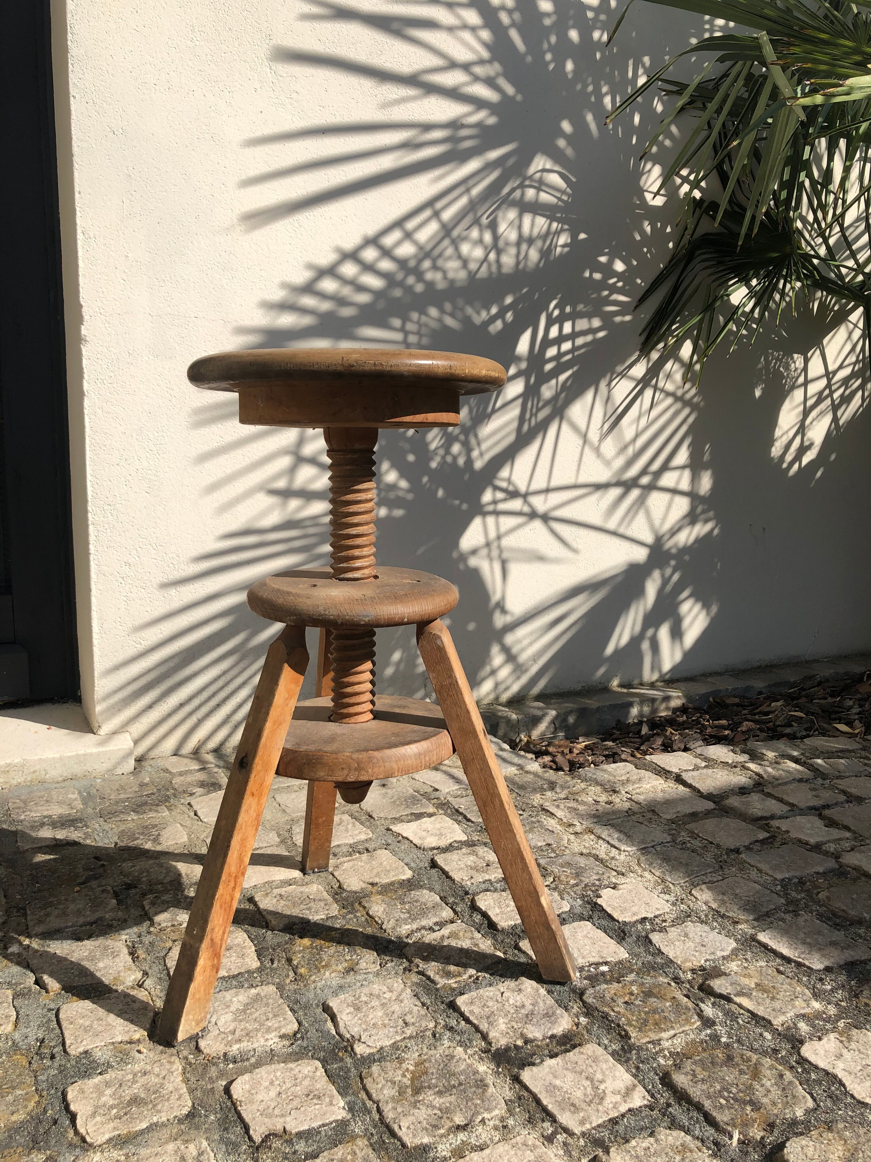 Wooden screw stool