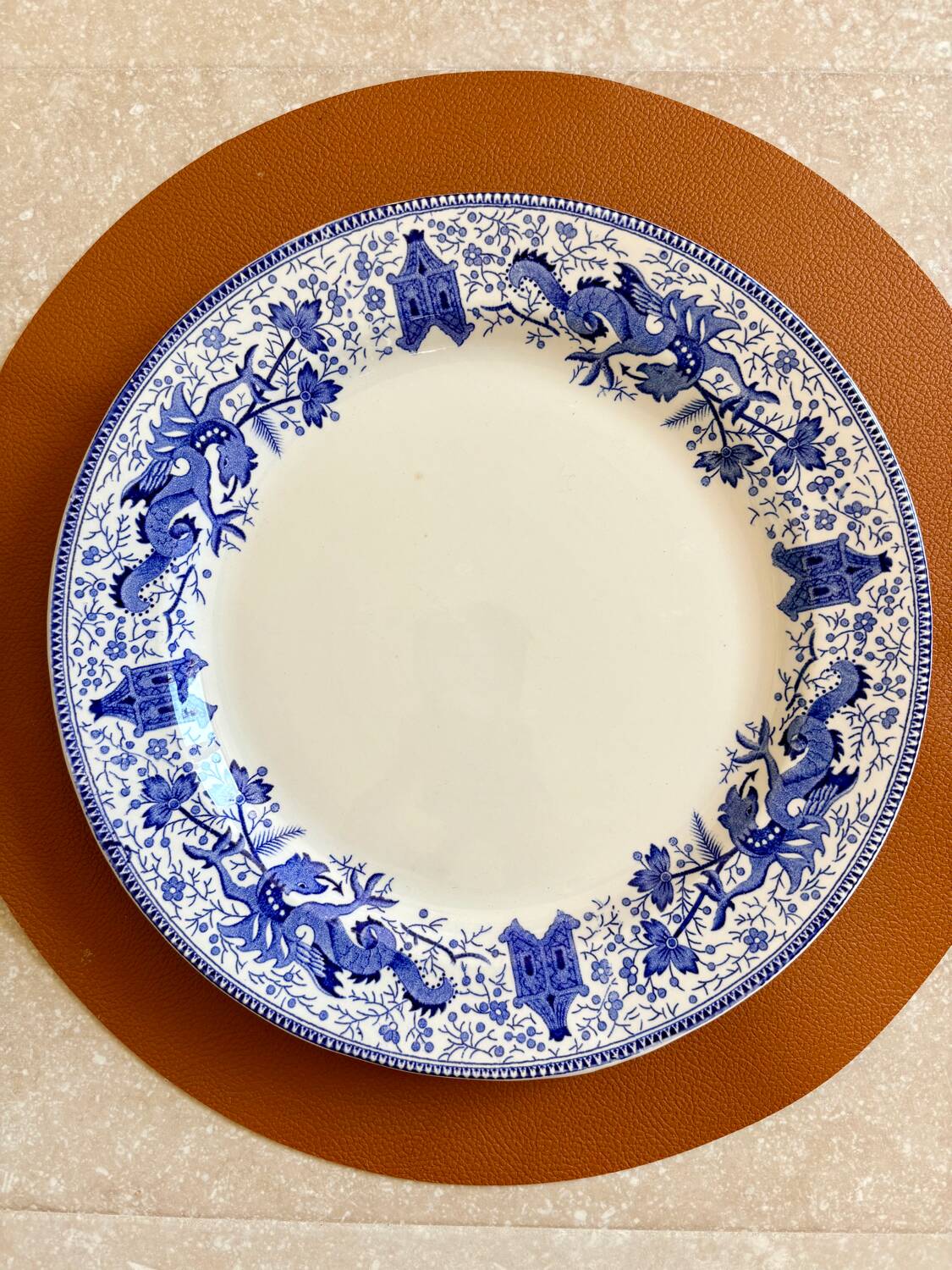 Large plate / dish Boch Dragon 28cm
